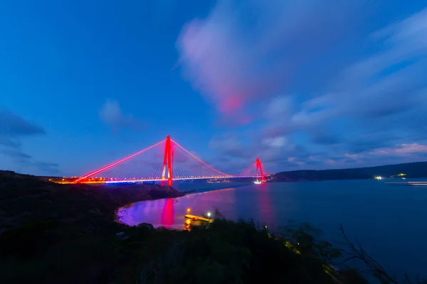 Yavuz Sultan Selim Bridge Istanbul Turkey Evening Illumination 3Rd Bosphorus — стоковое фото