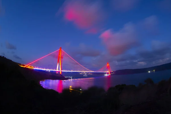 Yavuz Sultan Selim Bridge Istanbul Turkey Evening Illumination 3Rd Bosphorus — Fotografia de Stock