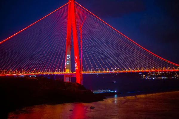 Yavuz Sultan Selim Bridge Istanbul Turkije Avondverlichting Bosporus Brug Nachtzicht — Stockfoto