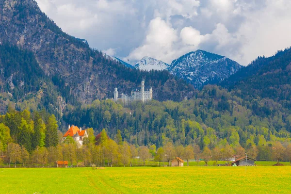 Όμορφη Θέα Του Παγκοσμίου Φήμης Κάστρου Neuschwanstein Παλάτι Romanesque Revival — Φωτογραφία Αρχείου