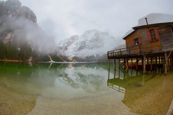 Magnífico Lago Braies Los Alpes Dolomitas Italia — Foto de Stock