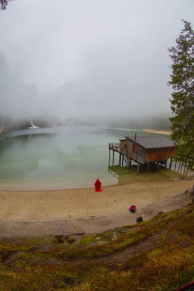 Magnífico Lago Braies Los Alpes Dolomitas Italia —  Fotos de Stock