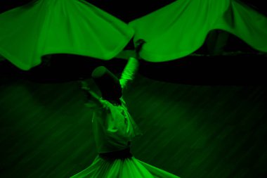Konya 'da tanımlanamayan Semazen ve Dervishes