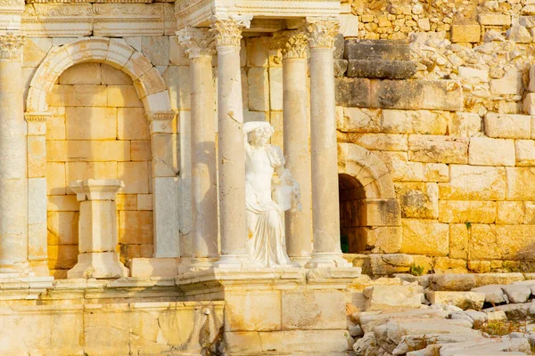 Antoninler Fountain Una Fuente Histórica Situada Antigua Ciudad Sagalassos Distrito —  Fotos de Stock