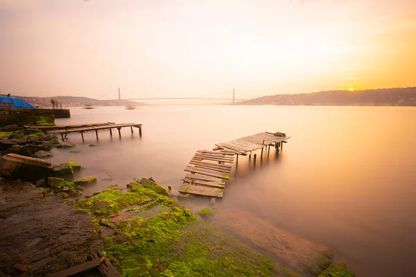Istanbul Bosporus Brücke Märtyrerbrücke Vom Juli Langzeitaufnahme — Stockfoto
