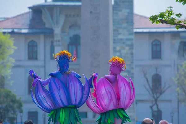 Sultanahmet Meydanı ve Lale Festivali