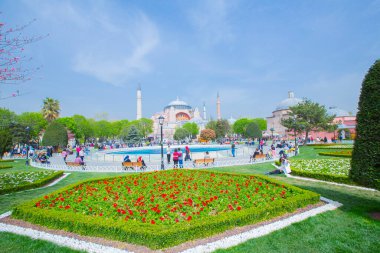 Sultanahmet Meydanı ve Lale Festivali