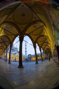 İstanbul 'daki Mavi Cami' nin içi. Türkiye