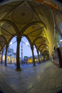 İstanbul 'daki Mavi Cami' nin içi. Türkiye
