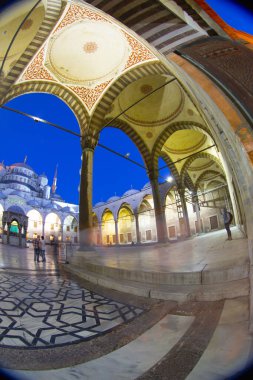 İstanbul 'daki Mavi Cami' nin içi. Türkiye