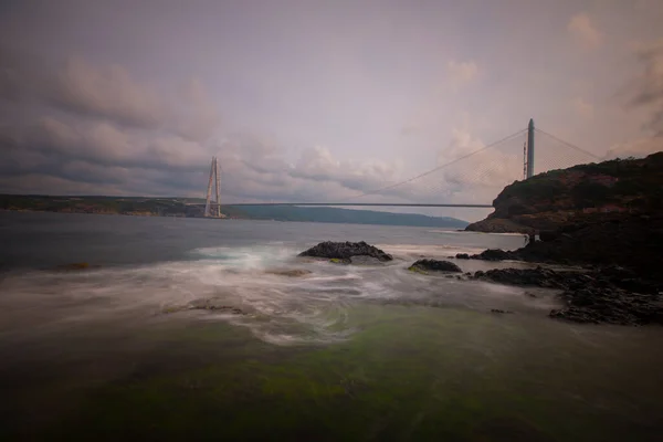 Yavuz Sultan Selim Bridge Istambul Turquia — Fotografia de Stock