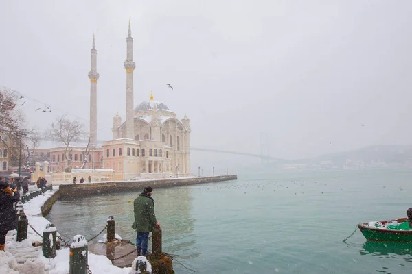 Стамбул Самый Красивый Зимний Пейзаж — стоковое фото