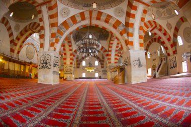 eski cami (Türkçe: eski camii) edirne, Türkiye'de 15 yüzyılın başlarında Osmanlı camidir.