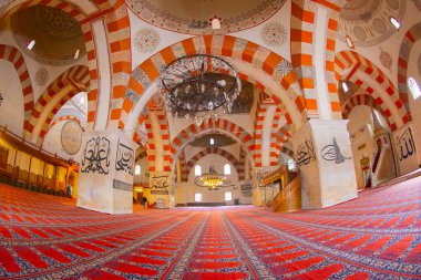 eski cami (Türkçe: eski camii) edirne, Türkiye'de 15 yüzyılın başlarında Osmanlı camidir.