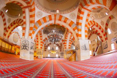 eski cami (Türkçe: eski camii) edirne, Türkiye'de 15 yüzyılın başlarında Osmanlı camidir.