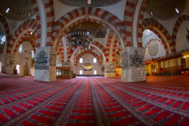 eski cami (Türkçe: eski camii) edirne, Türkiye'de 15 yüzyılın başlarında Osmanlı camidir.