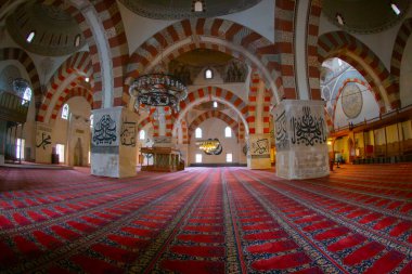 eski cami (Türkçe: eski camii) edirne, Türkiye'de 15 yüzyılın başlarında Osmanlı camidir.