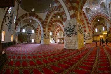 eski cami (Türkçe: eski camii) edirne, Türkiye'de 15 yüzyılın başlarında Osmanlı camidir.