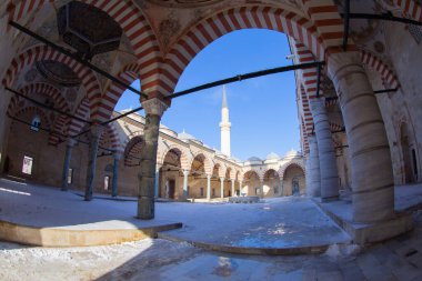 Ağaç erefeli Camii, Edirne 'de 15. yüzyıldan kalma bir Osmanlı camii.
