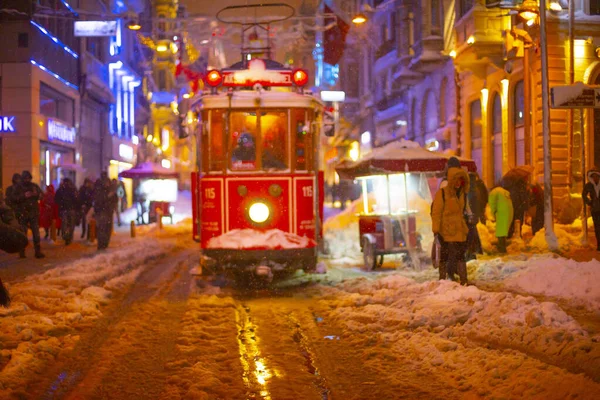 Galata Kulesi Taksim Meydanı Kış Manzarası — Stok fotoğraf