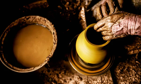 Wytwórca Ceramiki Wyrobów Garncarskich — Zdjęcie stockowe