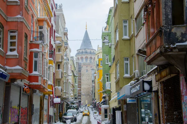 Kışın Galata Kulesi