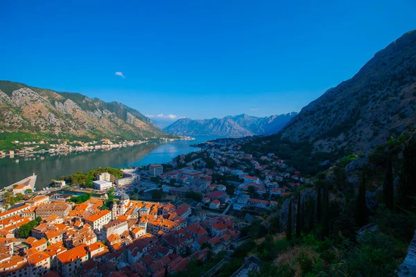 Sejarah Kotor Kota Tua Dan Teluk Kotor Laut Adriatik Pegunungan — Stok Foto