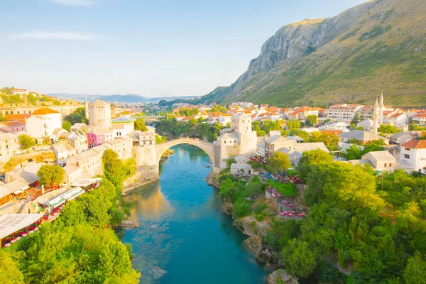 Fantástico Skyline Mostar Con Puente Mostar Casas Minaretes Durante Día — Foto de Stock