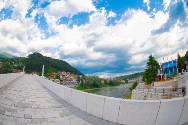 Eski taş köprü Visegrad Drina nehirde'de görev Mehmed Paşa Sokolovic, 1571 ve 1577 arasında Mimar Sinan, Bosna-Hersek tarafından inşa.