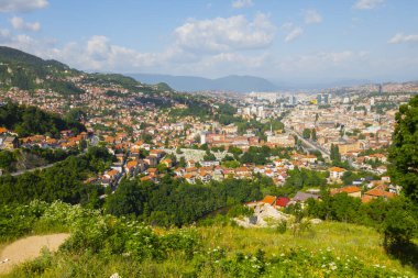 Bosna Savaşı mağdurlarına adanmış Müslüman mezarlığı, Saraybosna ve Bosna-Hersek 'te.