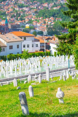 Bosna Savaşı mağdurlarına adanmış Müslüman mezarlığı, Saraybosna ve Bosna-Hersek 'te.