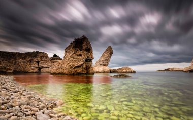 Akakese, İstanbul 'un İl ilçesine bağlı bir mahalle. Köy İstanbul 'dan 60 km, İle' den 17 km uzaklıkta..
