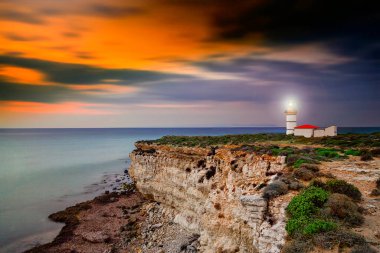 Polente Lighthouse is located at the westernmost edge of Bozcaada and was built in 1861. Polente light is 32 meters high and can send its light up to 15 nautical miles or 28 kilometers.