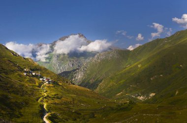 Elevit Yaylası (Çamlıhemşin / Rize / Türkiye)