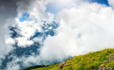 Elevit Yaylası (Çamlıhemşin / Rize / Türkiye)