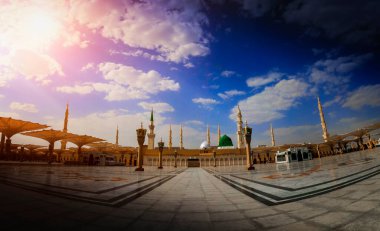 Medine, Al-Madinah Al-Munawwarah, Suudi Arabistan -: Gün batımında El-Mescid an Nabawi Medine Büyük Camisi