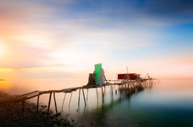 Ucmakdere, Türkiye 'nin Marmara Denizi' nin kuzey kıyısında Tekirda ilinin bir ilçesidir..