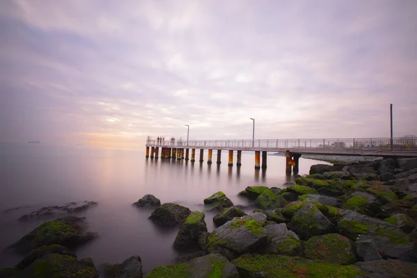 Velho Pequeno Molhe Dentro Mar Imagem Exposição Longa Por Sol — Fotografia de Stock