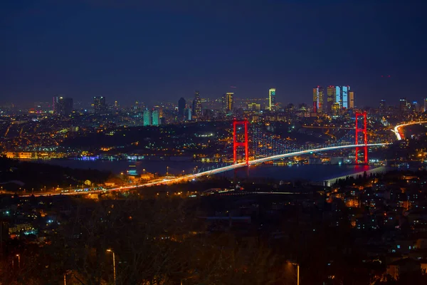 Stanbul Boğazı Köprüsü Gece Temmuz Şehitler Köprüsü Stanbul Türkiye — Stok fotoğraf