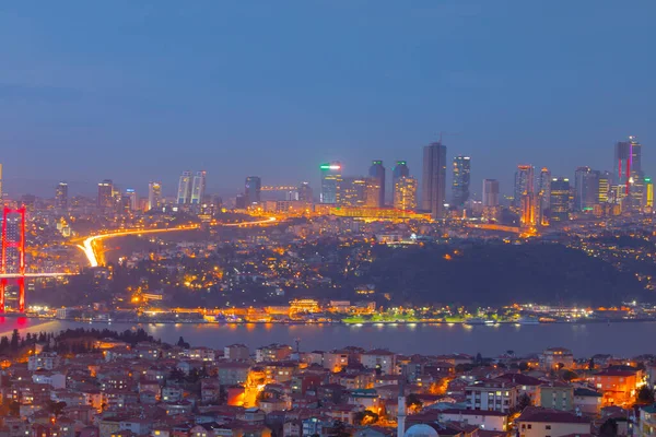 Стамбульський Міст Вночі Міст Мучеників Липня Стамбул Туреччина — стокове фото