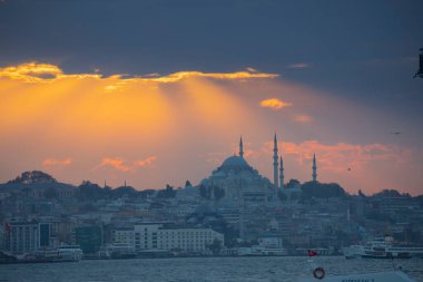 Süleyman Camii ve İstanbul manzarası