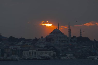 Suleymaniye mosque and view of istanbul