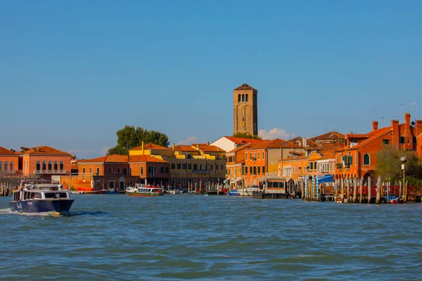 Burano Adasının Renkli Evleri Talya Nın Venedik Bölgesi Nde Venedik — Stok fotoğraf