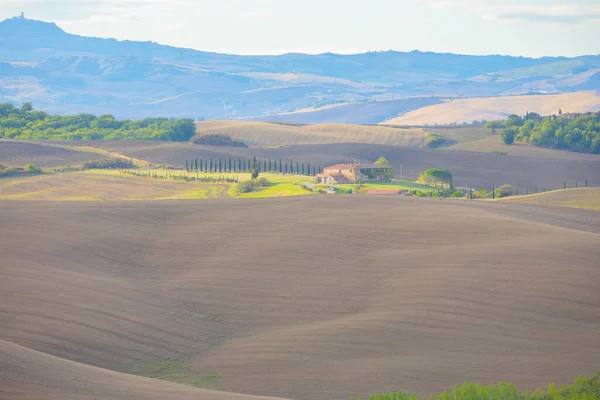 Tuscany Landschap Bij Zonsopgang Met Een Kleine Kapel Van Madonna — Stockfoto