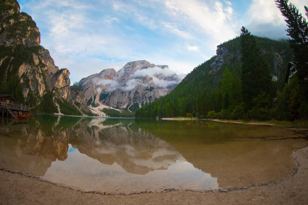 Pragser Wildsee Lago Braies Italiaanse Alpen Dolomieten Unesco Werelderfgoed Natuurpark — Stockfoto