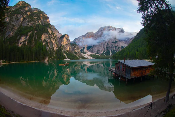 Pragser Wildsee Lago Braies Italiaanse Alpen Dolomieten Unesco Werelderfgoed Natuurpark — Stockfoto