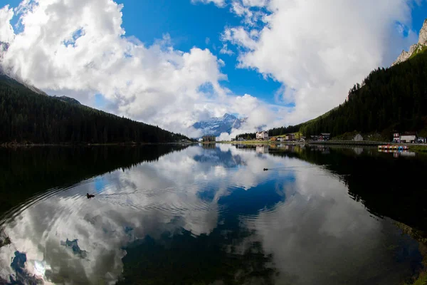 Misurina村的全景晨景 国家公园Tre Cime Lavaredo Location Auronzo Dolomiti Alps South Tyrol — 图库照片