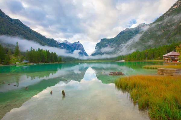 Lake Toblacher See Italian Lago Dobbiaco Toblach Italy — Stockfoto