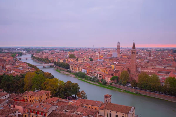 Ponte Pietra Ponte Pedra Século Monumento Romano Mais Antigo Verona — Fotografia de Stock