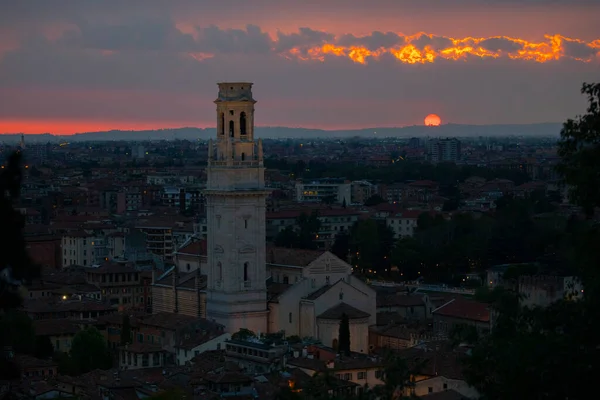 Ponte Pietra Ponte Pedra Século Monumento Romano Mais Antigo Verona — Fotografia de Stock